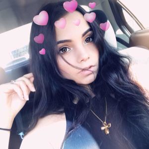 Meet your Posher, Thalia